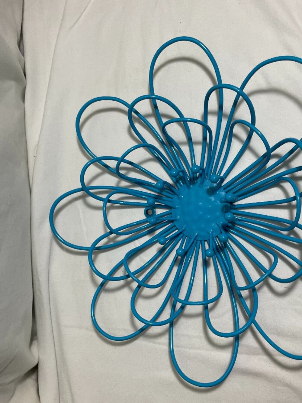 Blue Metal Wire Flower Wall Decor 3D Floral Hanging Art 13 Inch
